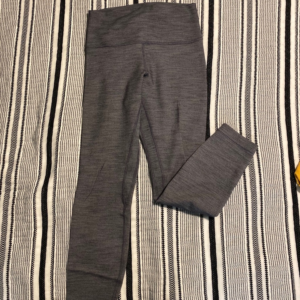 ONLY WORN THREE TIMES Lululemon Align 25 leggings